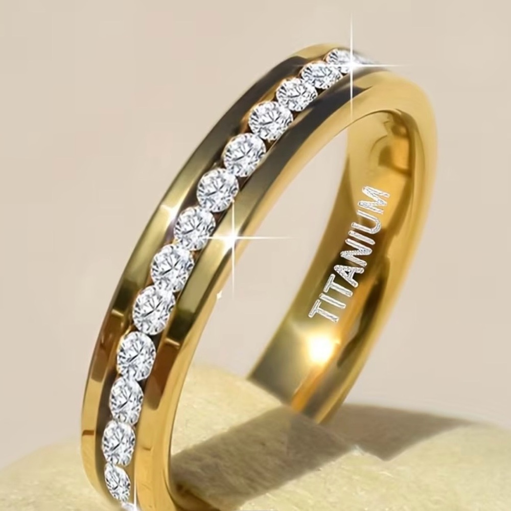 Women’s Luxury Collection Titanium Steel Cubic Zirconia Diamonds 4mm Band 6
